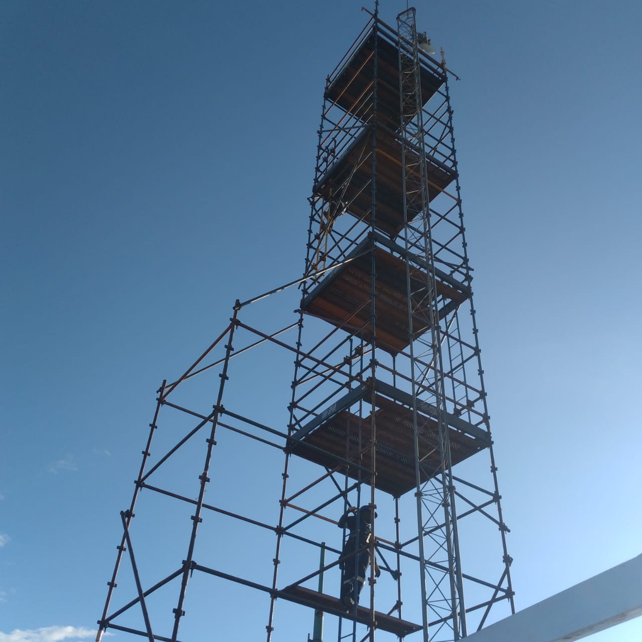 Industrial insulation and scaffolding work in Mozambique